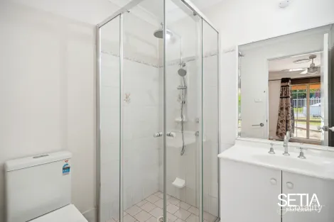 Property photo of 30 Baxter Crescent Glendenning NSW 2761