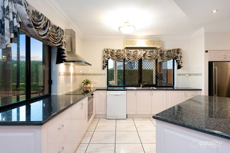 Property photo of 57 Sunset Place Carindale QLD 4152