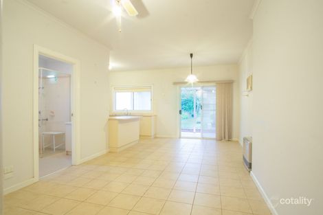 Property photo of 5 Leman Crescent Noble Park VIC 3174