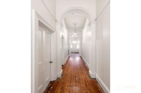 Property photo of 18 McIlwrick Street Windsor VIC 3181