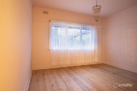Property photo of 5 Leman Crescent Noble Park VIC 3174