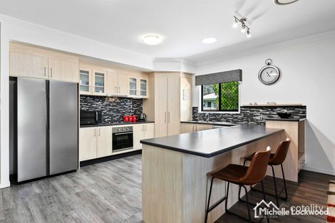 Property photo of 2/34 Hughes Road Urangan QLD 4655