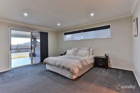 Property photo of 14 Devoran Street Kleinton QLD 4352