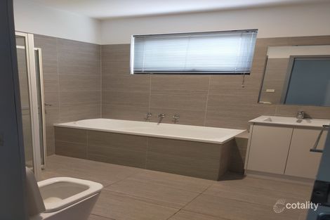 Property photo of 1 Gum Grove Bundoora VIC 3083