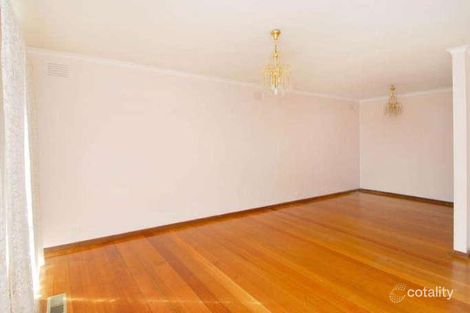 Property photo of 17 Dunfield Drive Gladstone Park VIC 3043