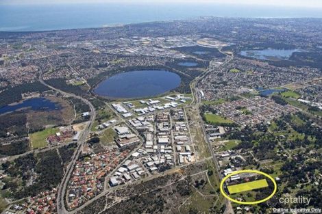 866 North Lake Rd, Cockburn Central, WA 6164