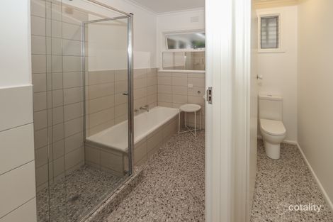 Property photo of 2/8 Mountain Grove Kew VIC 3101