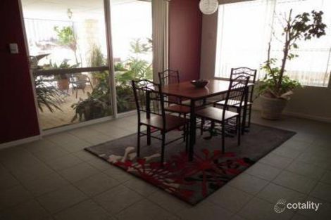 Property photo of 8 Dimond Court Leeming WA 6149