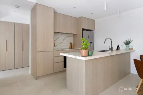 302/3 Twenty Third Ave, Palm Beach, QLD 4221