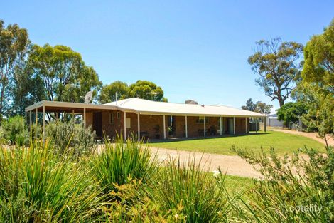 196 Foster Rd, Boorhaman, VIC 3678
