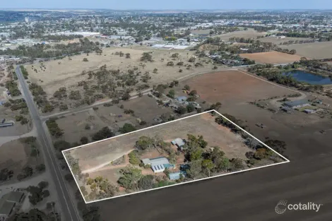 235-237 Maurice Rd, Murray Bridge, SA 5253