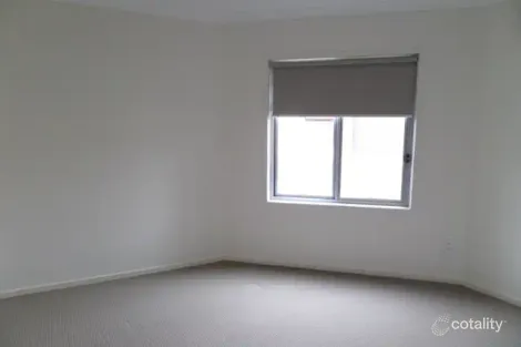 Property photo of 4 McNamara Place Wodonga VIC 3690