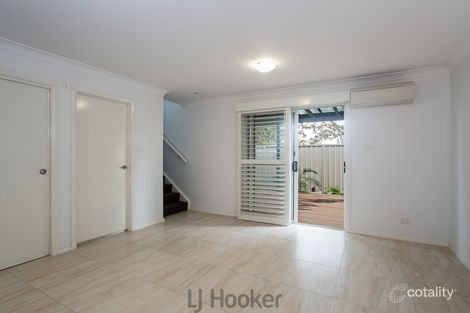 Property photo of 4/49 Lurnea Crescent Valentine NSW 2280