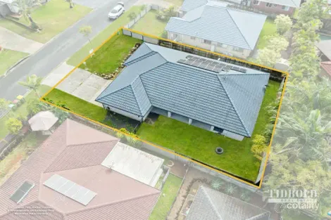 Property photo of 2 Anchor Place Redland Bay QLD 4165