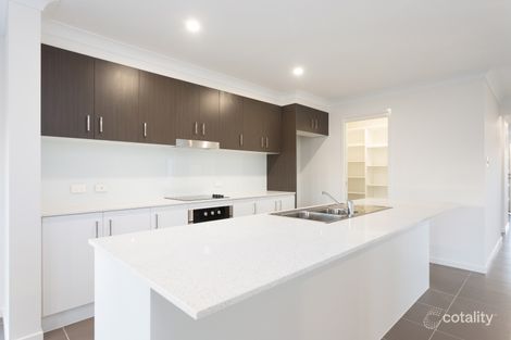 Property photo of 171 Spinnaker Boulevard Newport QLD 4020