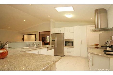 Property photo of 11 Willowood Place The Gap QLD 4061