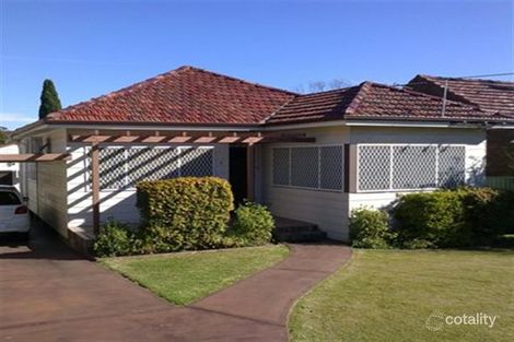 8 Broxbourne St, Westmead, NSW 2145