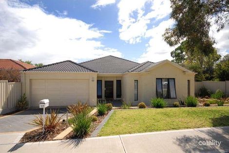 17 Ramsay Ave, Seacombe Gardens, SA 5047