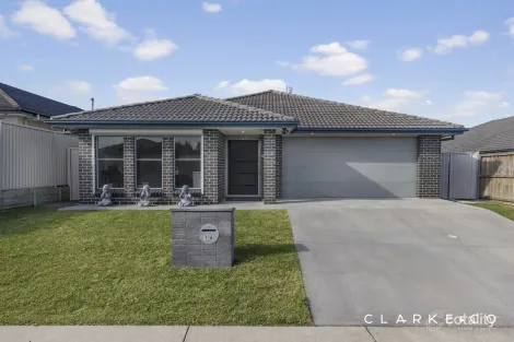 16 Starling St, Aberglasslyn, NSW 2320