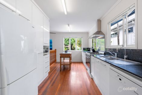 Property photo of 39 Jellicoe Street Manly West QLD 4179