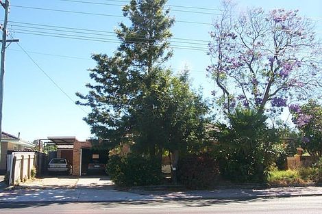 12 Garratt Rd, Bayswater, WA 6053