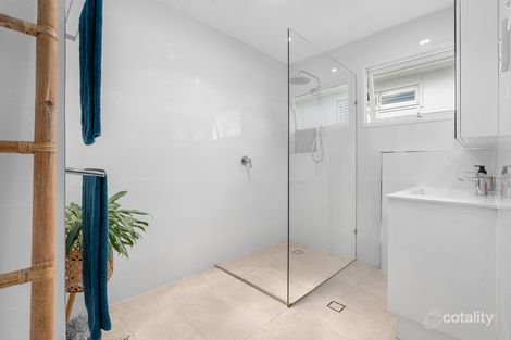 Property photo of 39 Jellicoe Street Manly West QLD 4179