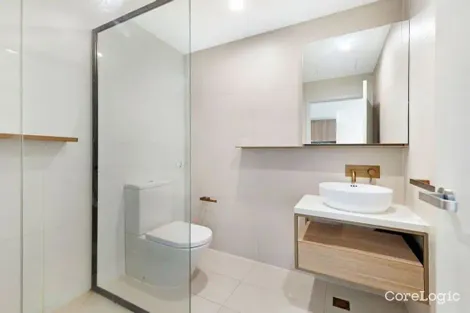 Property photo of 207/3 Snake Gully Drive Bundoora VIC 3083