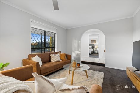 Property photo of 13 Vines Cross Crescent Onkaparinga Hills SA 5163