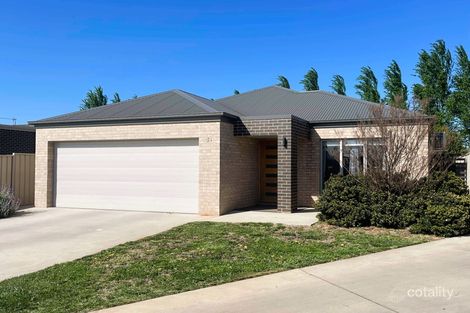 Property photo of 31 Scremin Grove Griffith NSW 2680