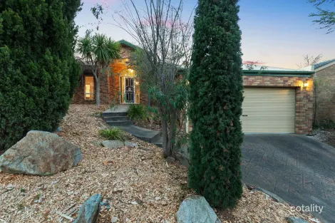 Property photo of 9 Rogan Court Langwarrin VIC 3910