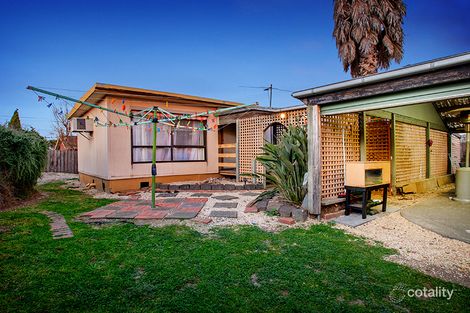 Property photo of 40 Sanderling Street Werribee VIC 3030