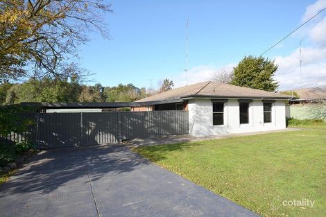 9 Downing Dr, Canadian, VIC 3350