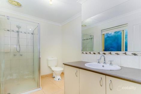 Property photo of 28 Rowland Drive Point Cook VIC 3030