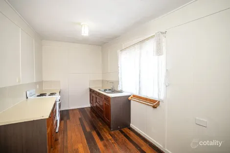 Property photo of 44 Ranald Avenue Ningi QLD 4511