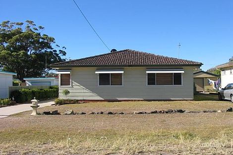 38 Barnard Cres, Toukley, NSW 2263