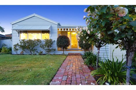 1 Longwood Dr, Mornington, VIC 3931