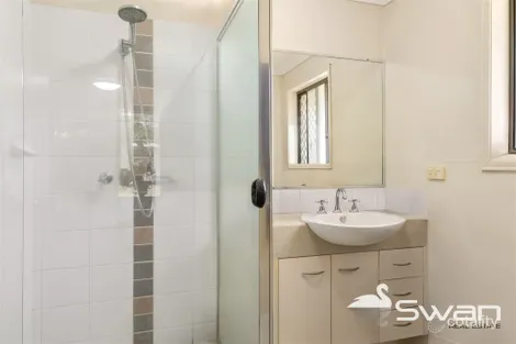 Property photo of 1 Chantilly Court Loganlea QLD 4131