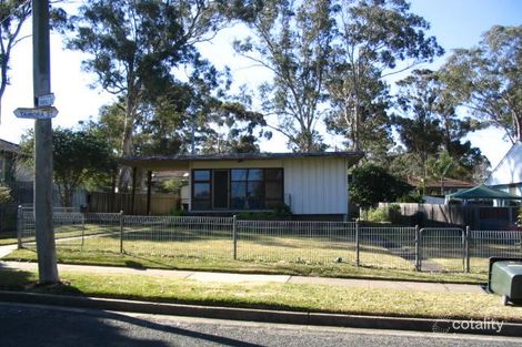 8 Tairora St, Whalan, NSW 2770