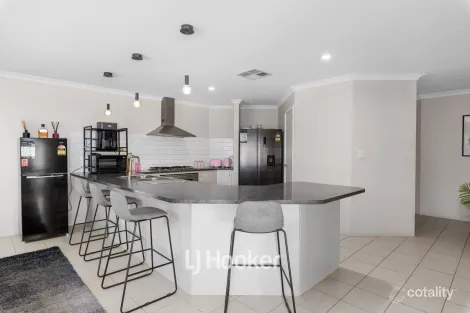 Property photo of 12 Murtin Road Dalyellup WA 6230