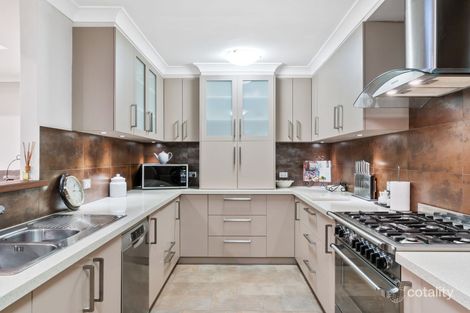 Property photo of 18 Smallman Crescent Greenwood WA 6024