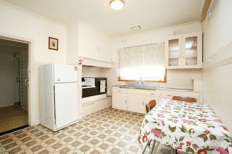 Property photo of 9 Thomson Street Sunshine VIC 3020