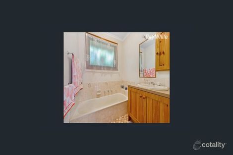 Property photo of 2/1 Rowan Place Bayswater VIC 3153