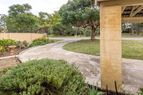 Property photo of 17 Coleman Crescent Melville WA 6156