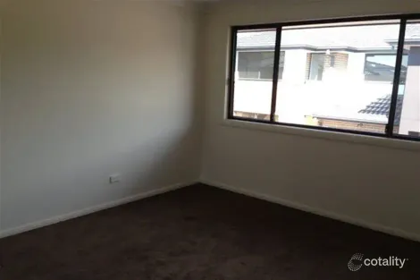 Property photo of 3/2 Jaclyn Street Ingleburn NSW 2565