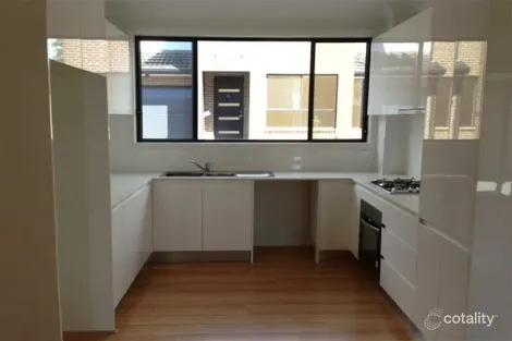 Property photo of 3/2 Jaclyn Street Ingleburn NSW 2565