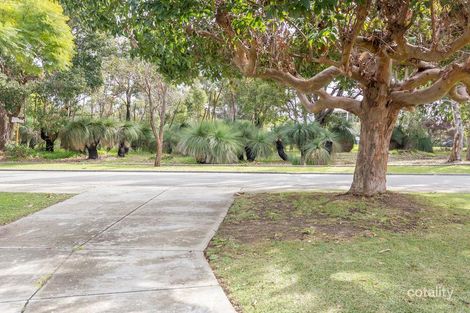Property photo of 17 Coleman Crescent Melville WA 6156