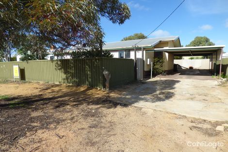 Property photo of 45 Endersbee Street Merredin WA 6415