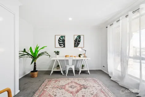 Property photo of 8 Villari Close Belmont QLD 4153