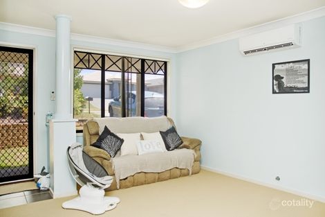 Property photo of 26 Connemara Street Wadalba NSW 2259