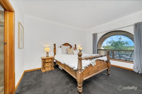 Property photo of 26 Flinders Drive Valley View SA 5093